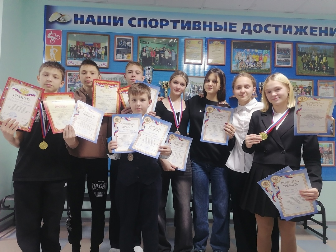 Школьные спортивные клубы –   плавание в зачёт Спартакиады..