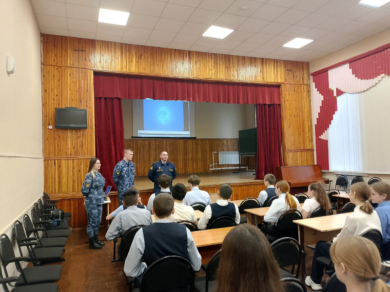 Профориентационная встреча с представителями ФКУ ИК-4 УФСИН России по Липецкой области.